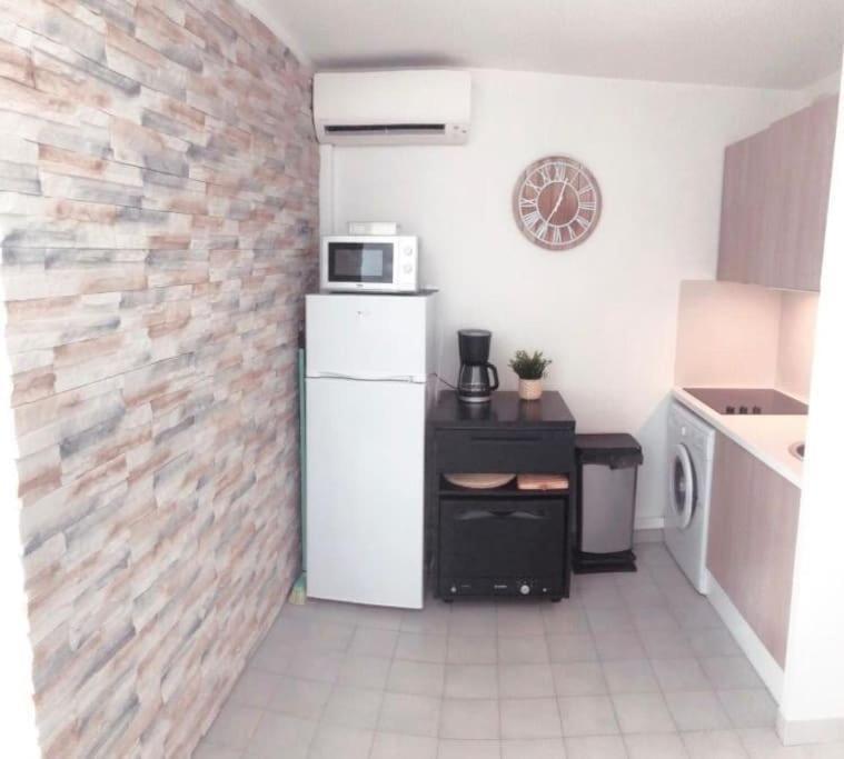 Apartment Typet2bis Climatise A 150m De La *